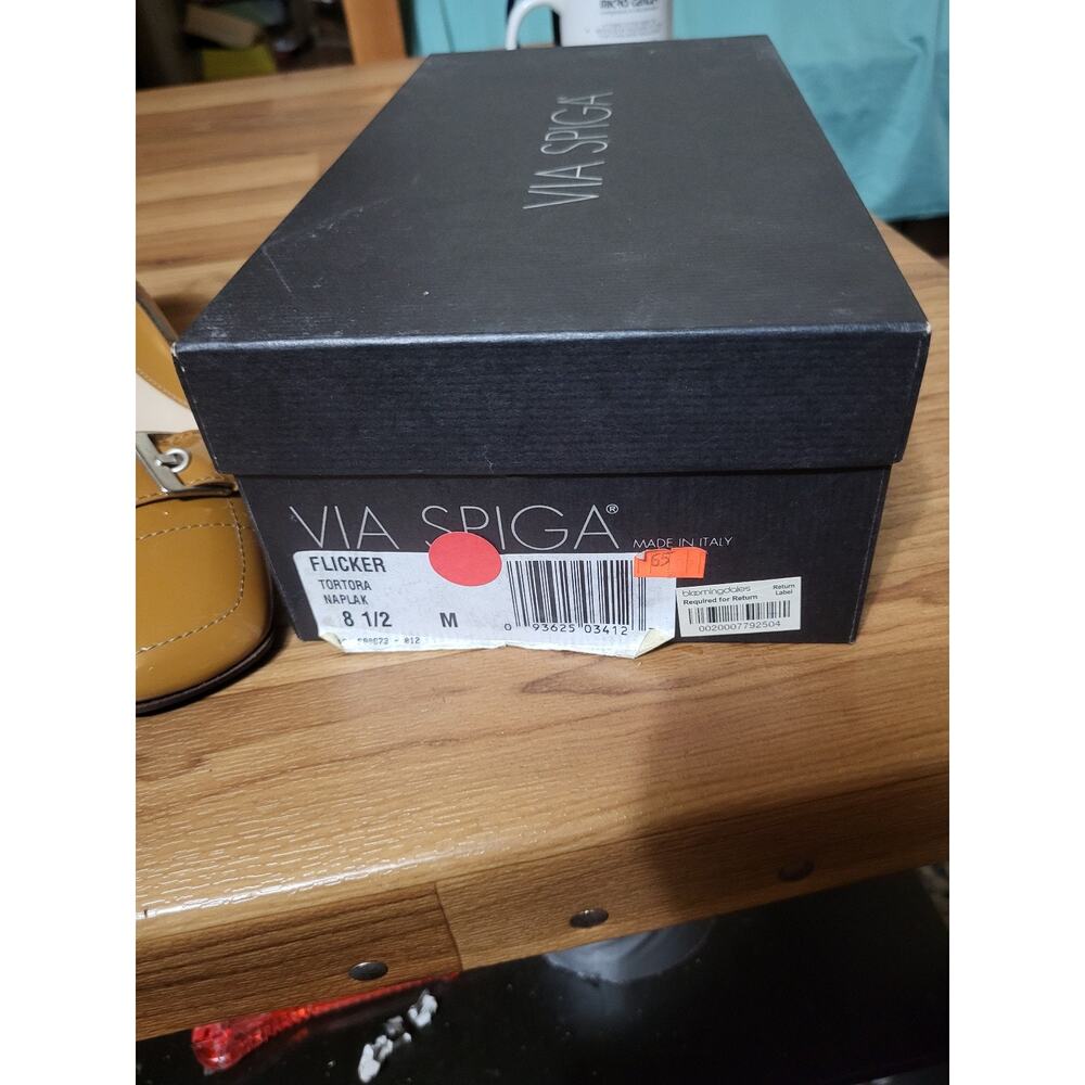 New with Box Via Spiga slingbacks. Caramel color Size 8.5M - Picture 10 of 12